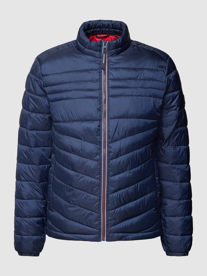 Steppjacke mit Label-Patch Modell 'HERO' in dunkelblau