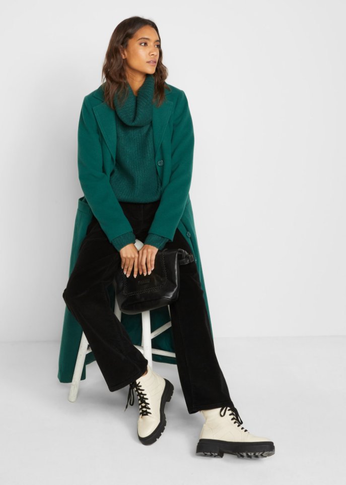 Oversize Pullover mit weitem Kragen