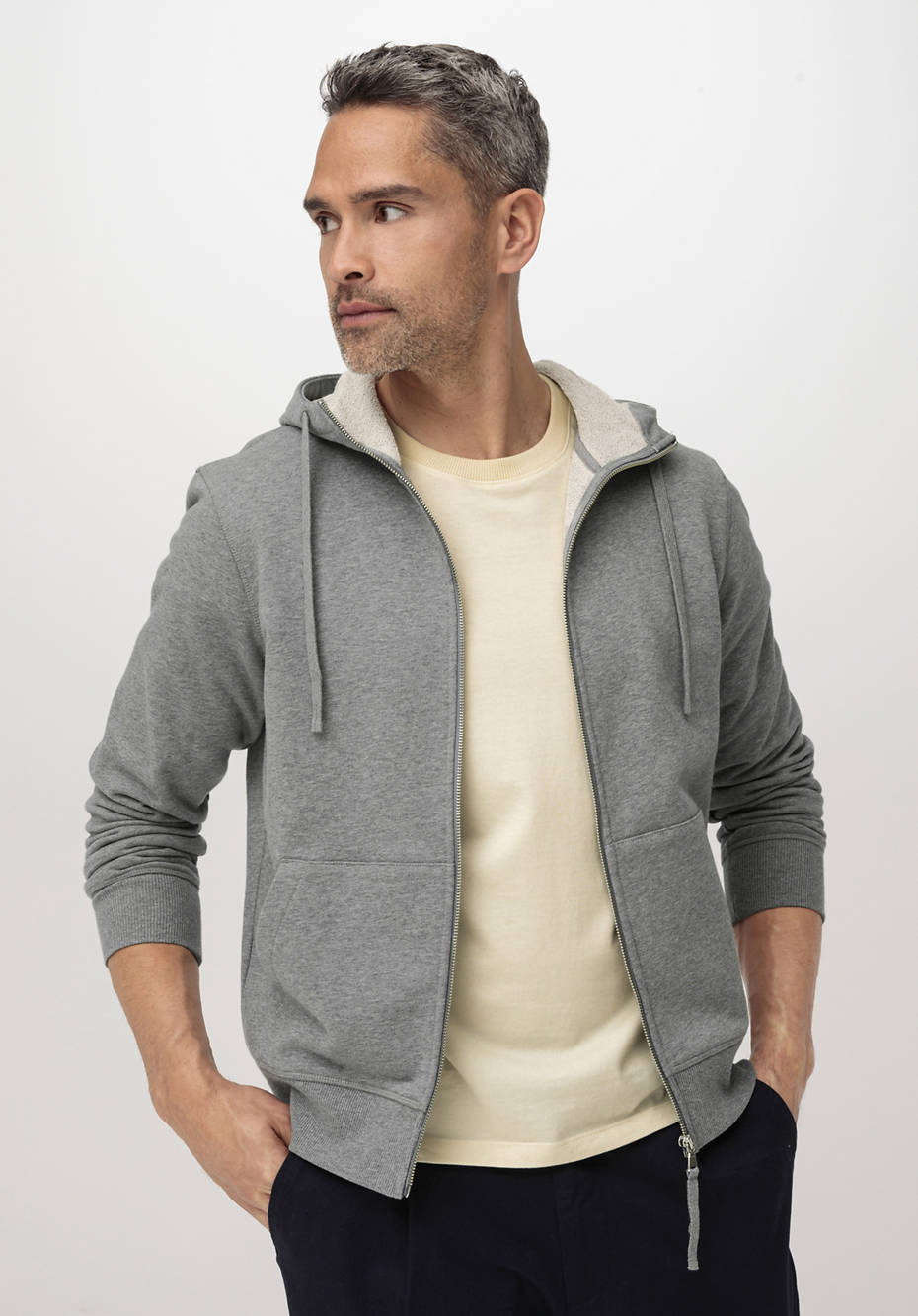 Sweatjacke aus reiner Bio-Baumwolle