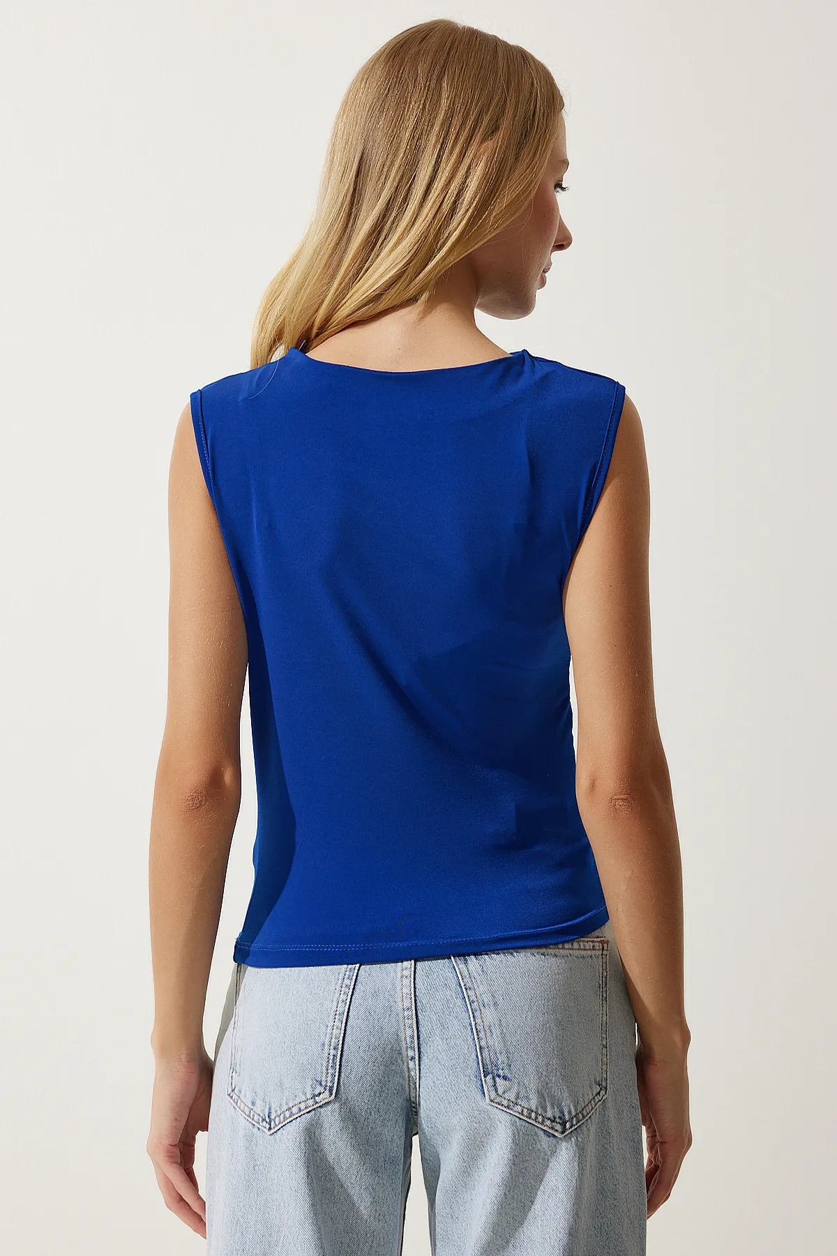 Happiness İstanbul  Damenkobaltblaue geraffte ärmellose Strickbluse YU00015