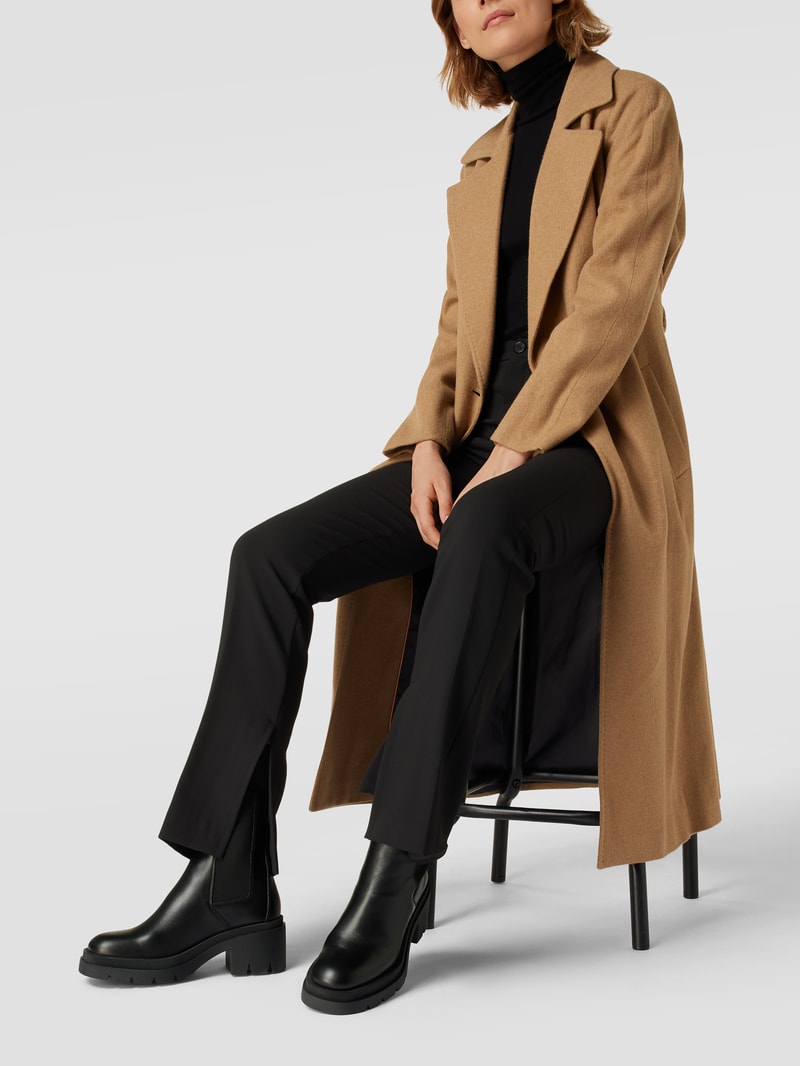 Chelsea Boots mit Label-Prägung in schwarz