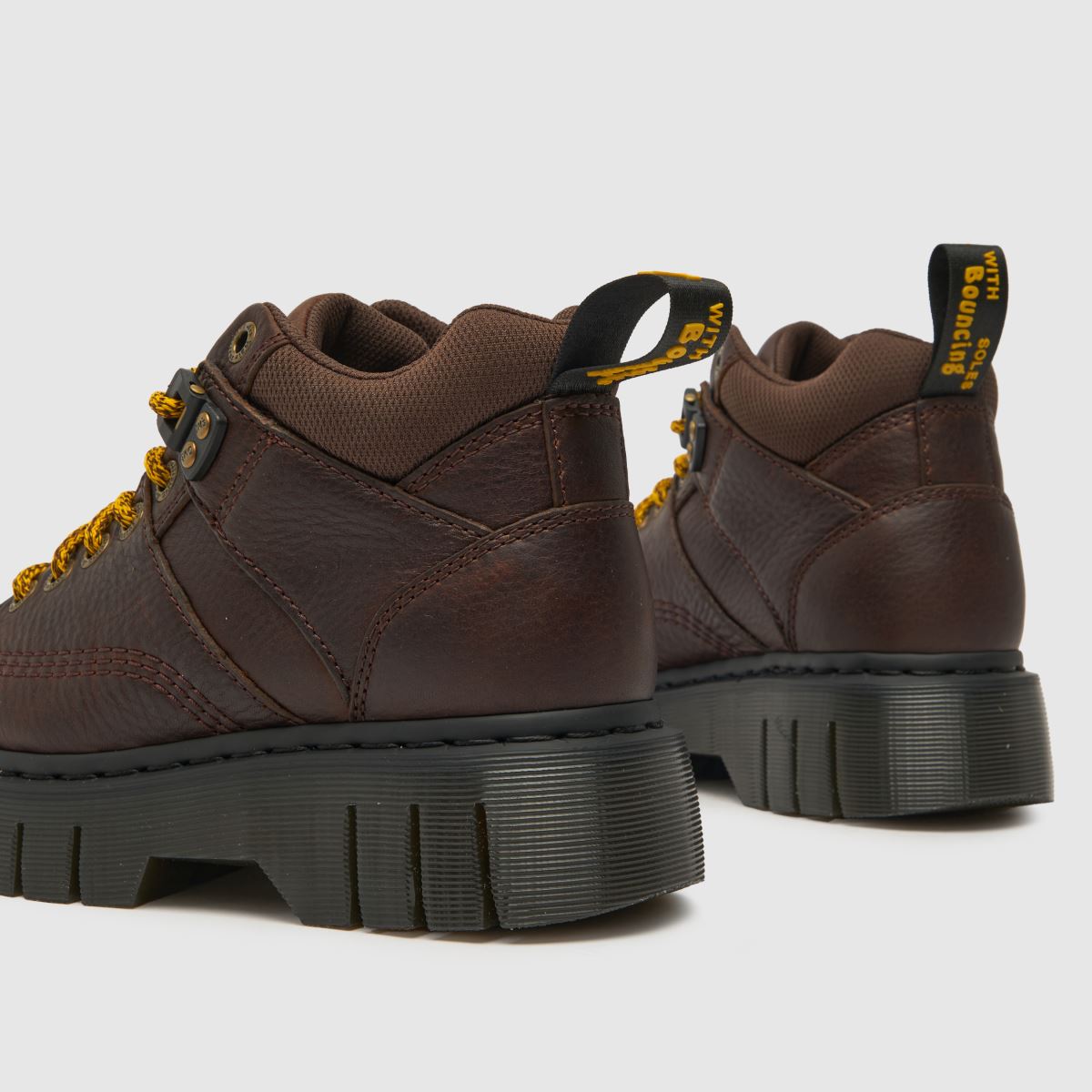 Dr Martens – Woodard – Mörkbruna vandrarstövlar