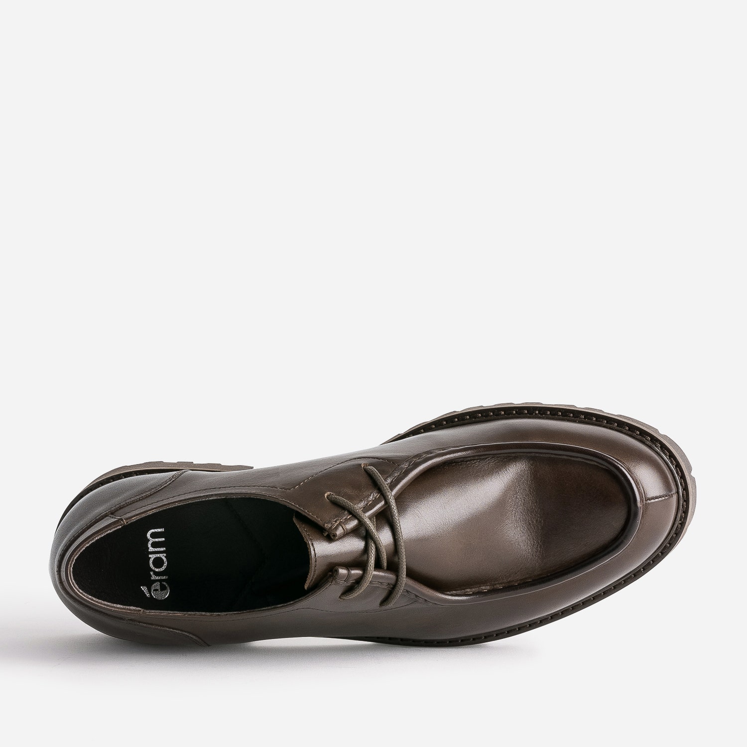 Derby marron en cuir à semelle crantée