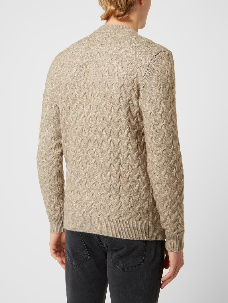 Pullover mit Zopfmuster in offwhite