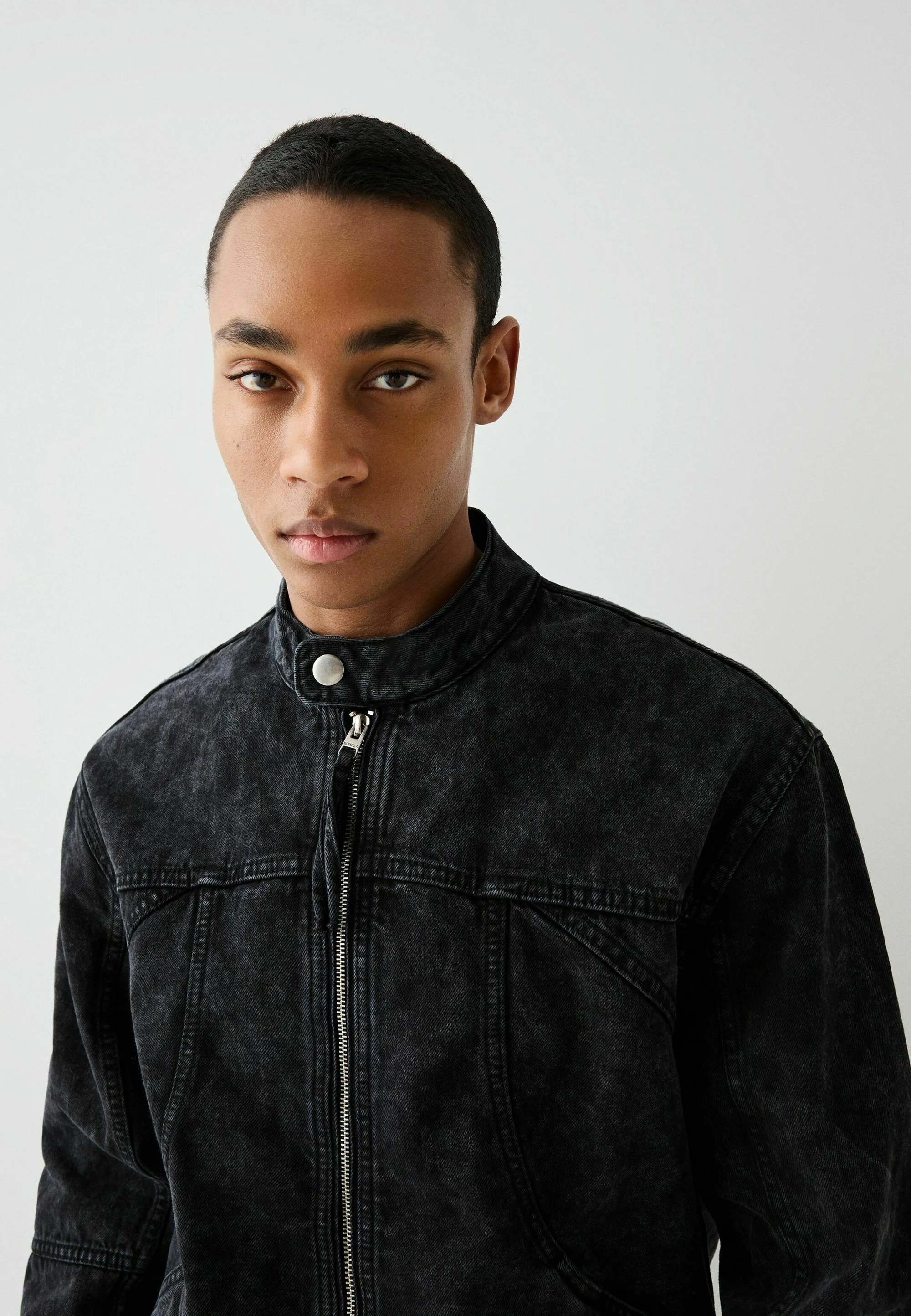Bershka ACID WASH - Chaqueta vaquera