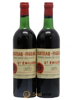 Château Figeac 1er Grand Cru Classé A  1975 - Lot de 2 Bouteilles
