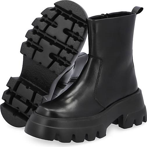 Another A Plateau-Stiefelette