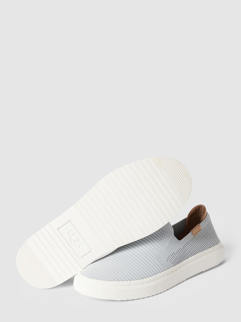 Slipper mit Strukturmuster Modell 'ALAMEDA' in hellgrau