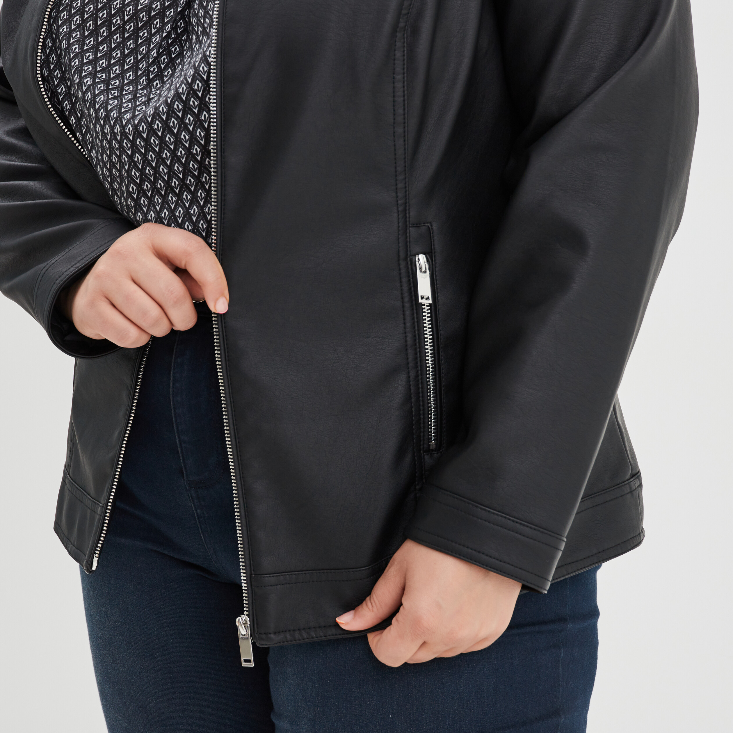Veste biker simili cuir noir femme grande taille | La Halle