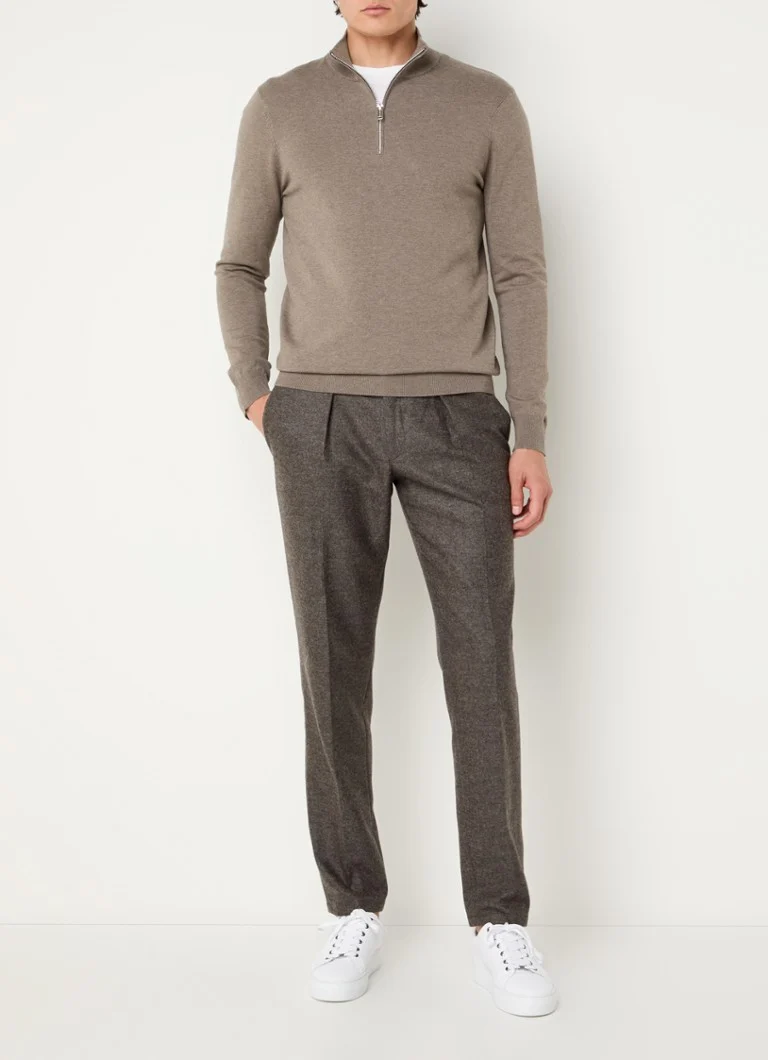 Pulover delicat Profuomo cu fermoar scurt.
