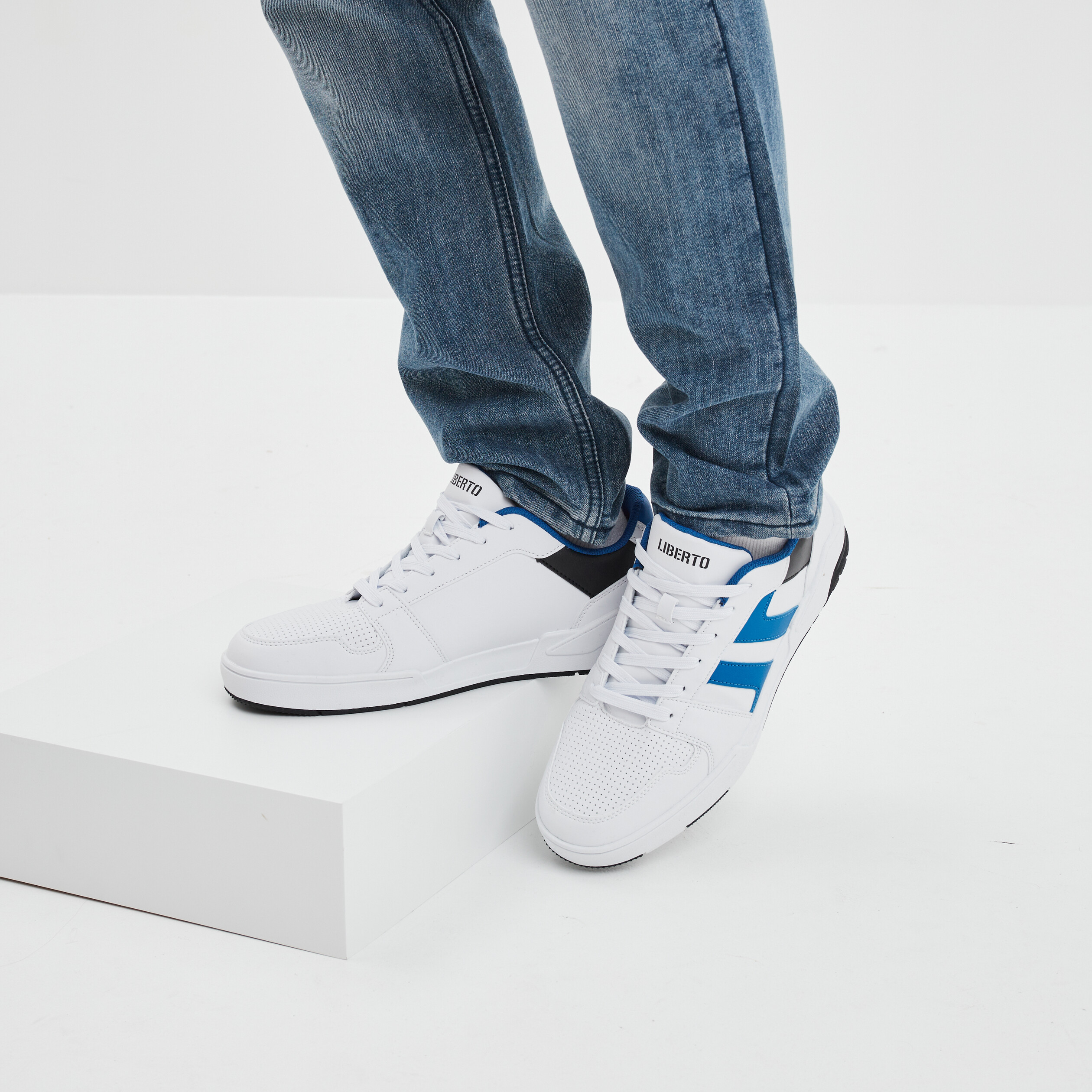 Tennis basses à lacets Liberto Torus blanc homme | La Halle