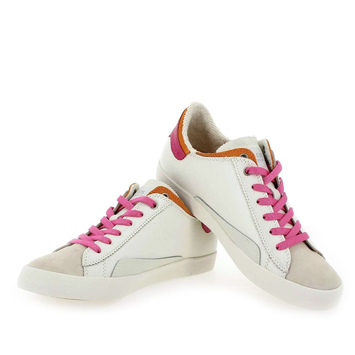 0-105  SC010 - Blanc Fuchsia