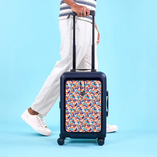 CDG 4-wheel hard-shell suitcase, Hoi An navy blue pouch