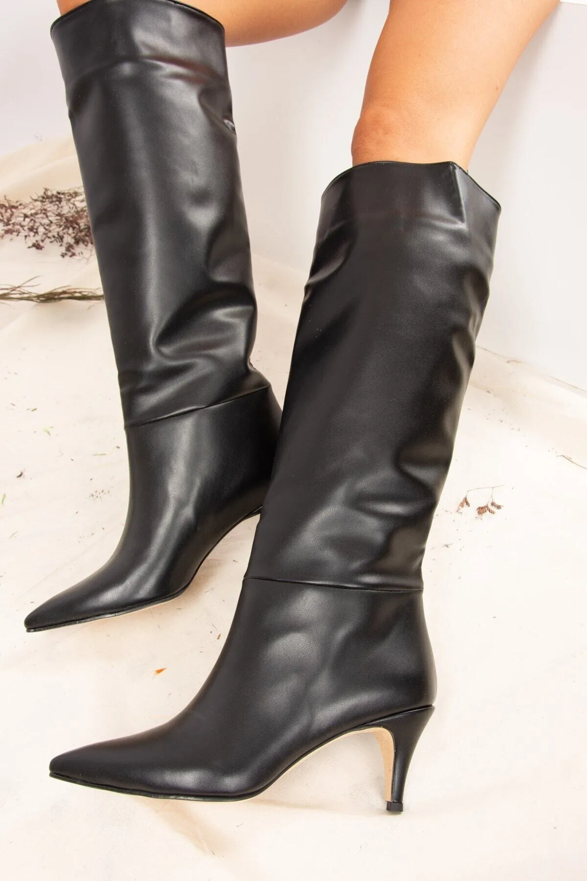 Fox Shoes  Schwarze Damenstiefel J749205309