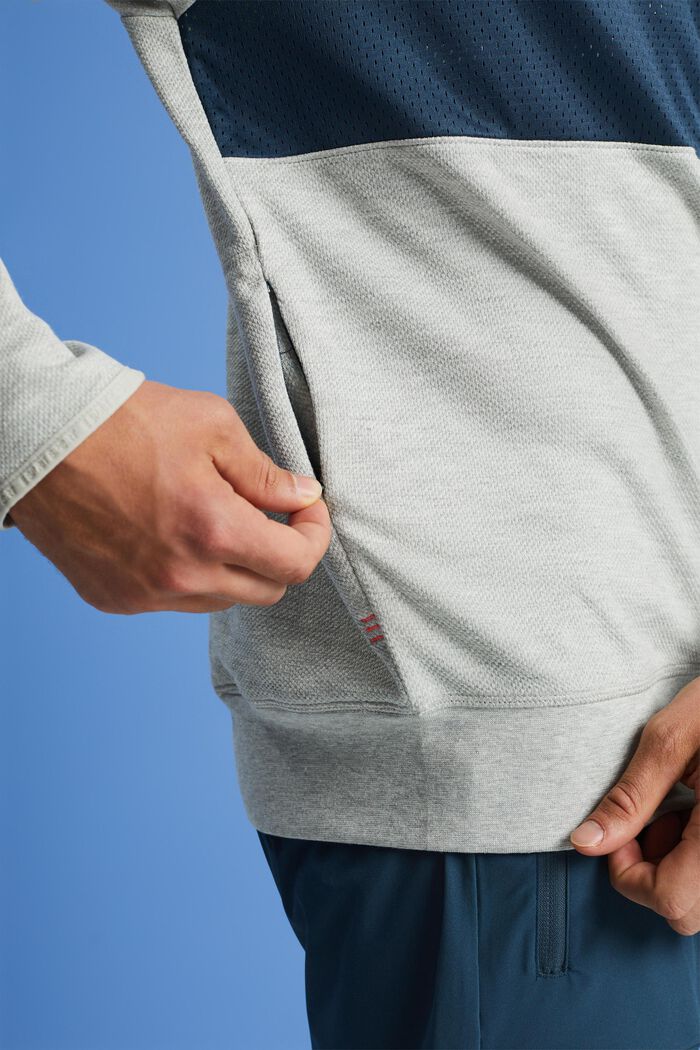 Sweatshirt aus Fleece mit Mesh-Logo