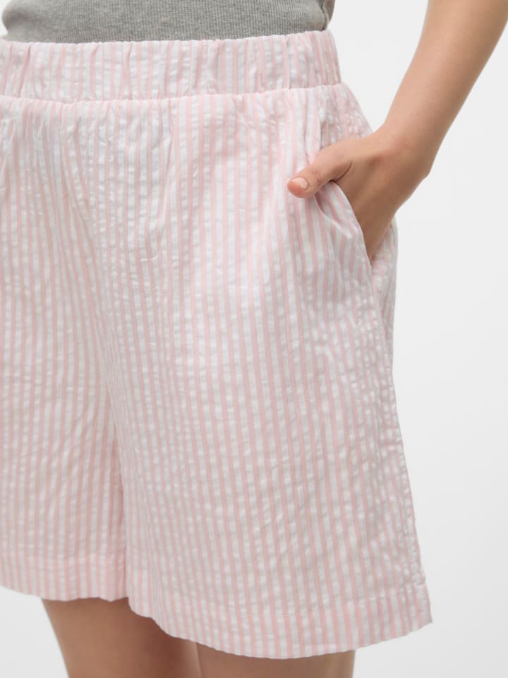 Vero Moda Shorts in Sweet Dreams günstig kaufen