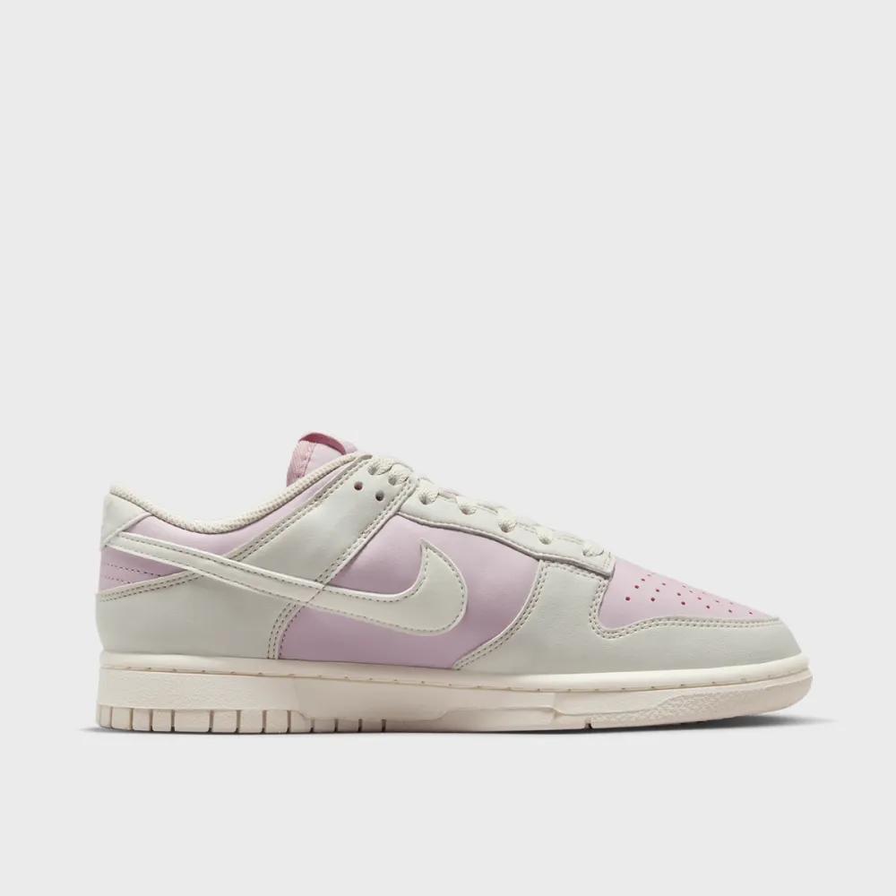 Nike Dunk Low Next Nature DD1873-001 / weiss