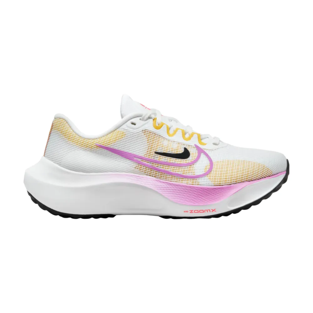 Nike Zoom Fly 5 DM8974-100 / weiss