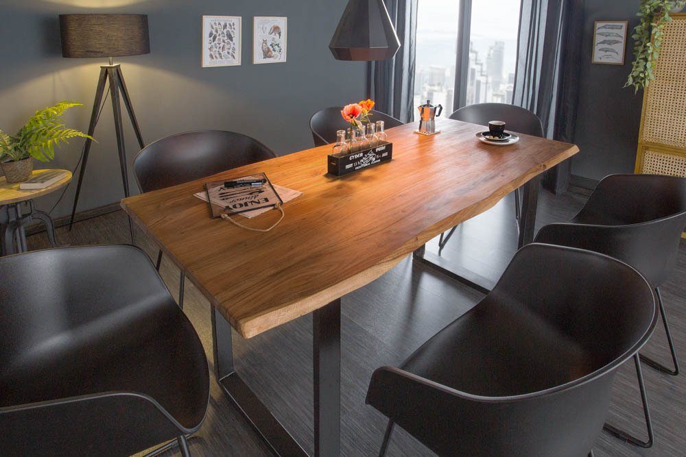 riess-ambiente Baumkantentisch MAMMUT 140cm natur / schwarz (Einzelartikel, 1-St), Massivholz · Stahl · Kufen · 2,6cm Platte · Esszimmer · Industrial