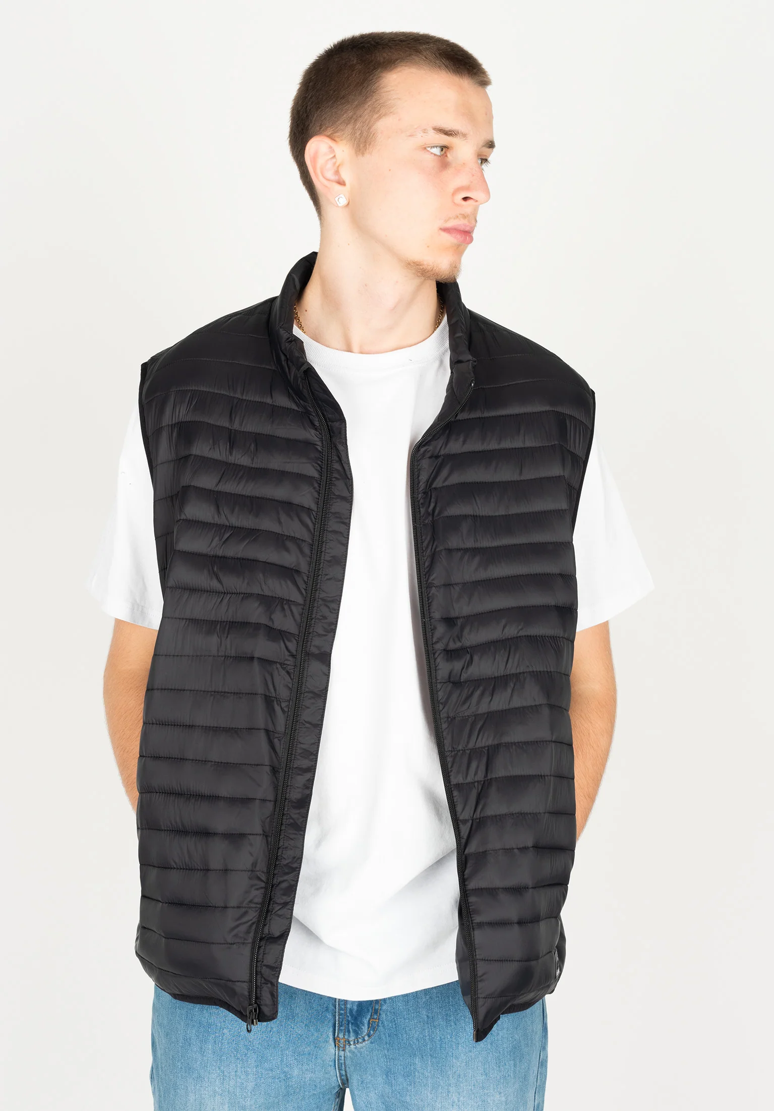 Scaly Sleeveless