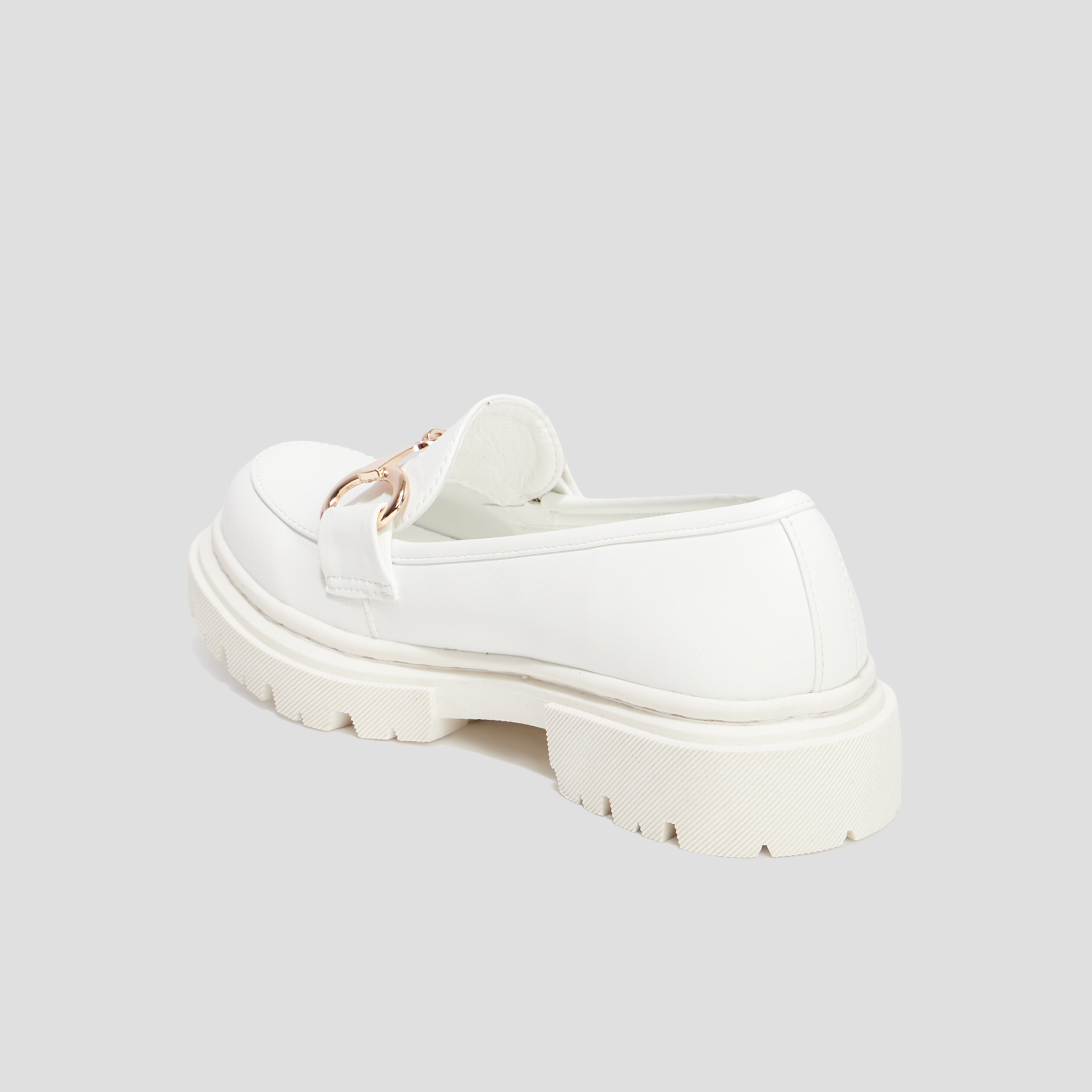 Mocassins crantés détail chaîne Liberto blanc femme | La Halle