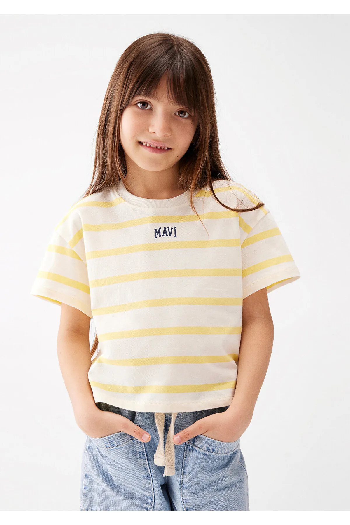 Mavi  Gelb gestreiftes, kurzes T-Shirt mit Logo-Aufdruck - Short Cut7610182-71368
