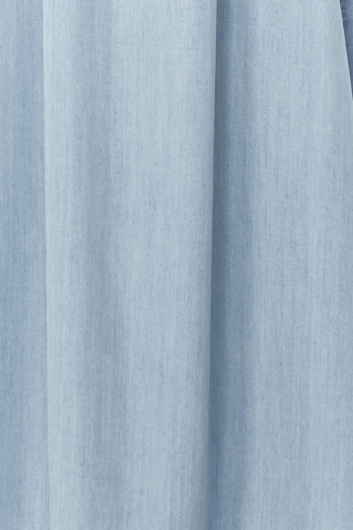 Trendyol Collection  Hellblaues Maxi-Jeanskleid mit Trägern und Rüschendetail TWOSS24EL00833