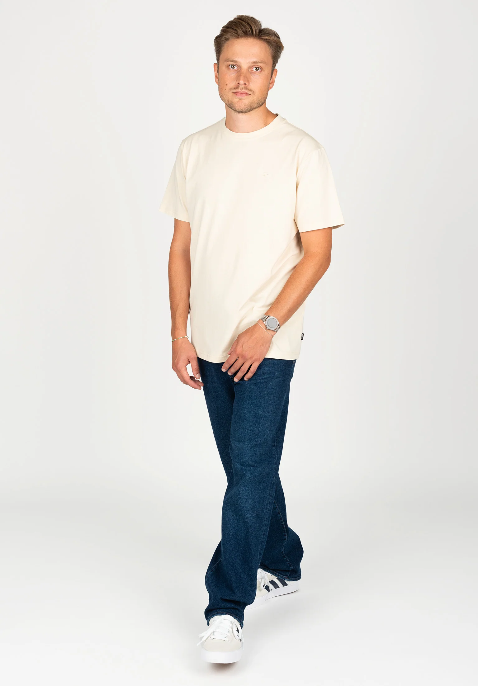 Easy Tee