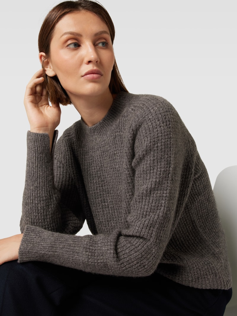Strickpullover in Melange-Optik in taupe