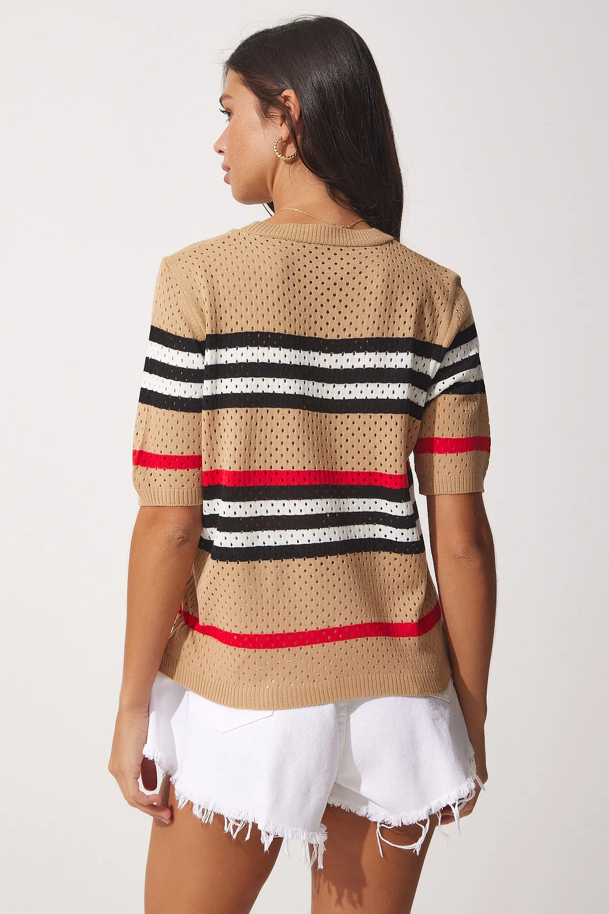 Happiness İstanbul  Durchbrochene, durchbrochene, gestreifte Sommerstrickbluse für Damen NF00048