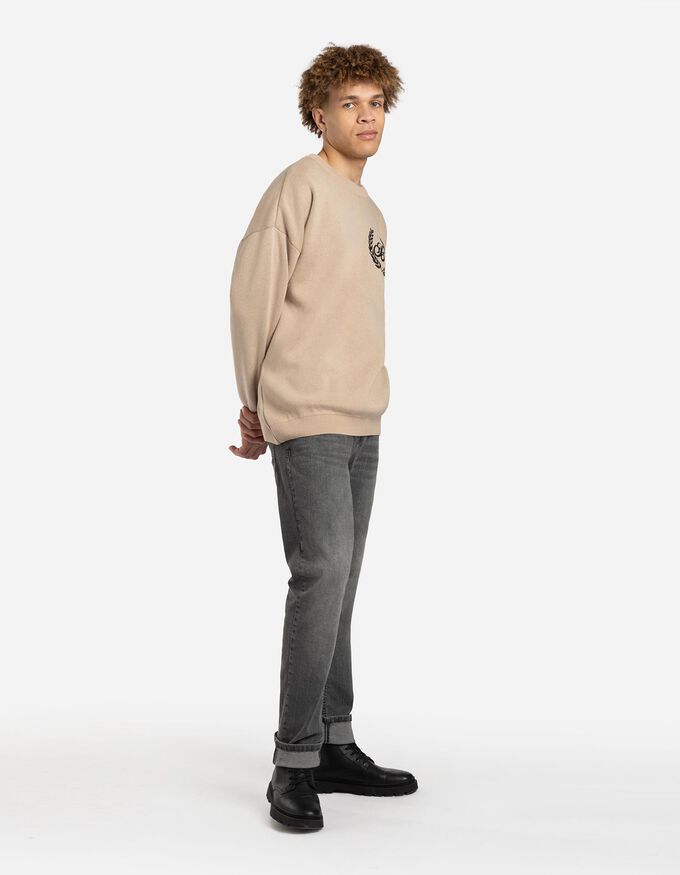 Strickpullover - Stickereien