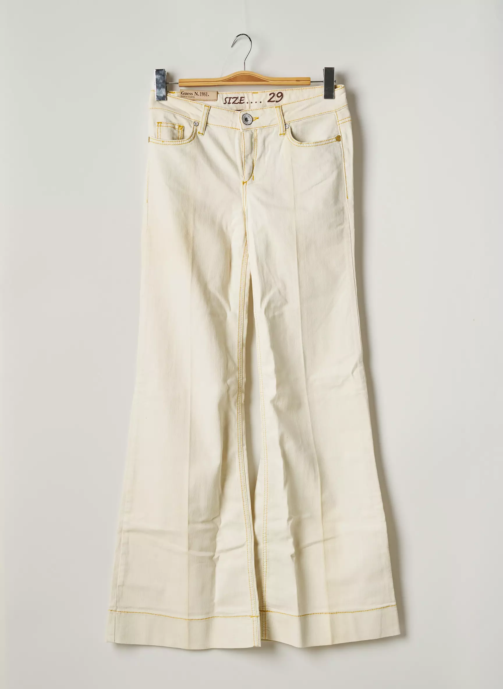 Guess Jean Flare Femme couleur beige