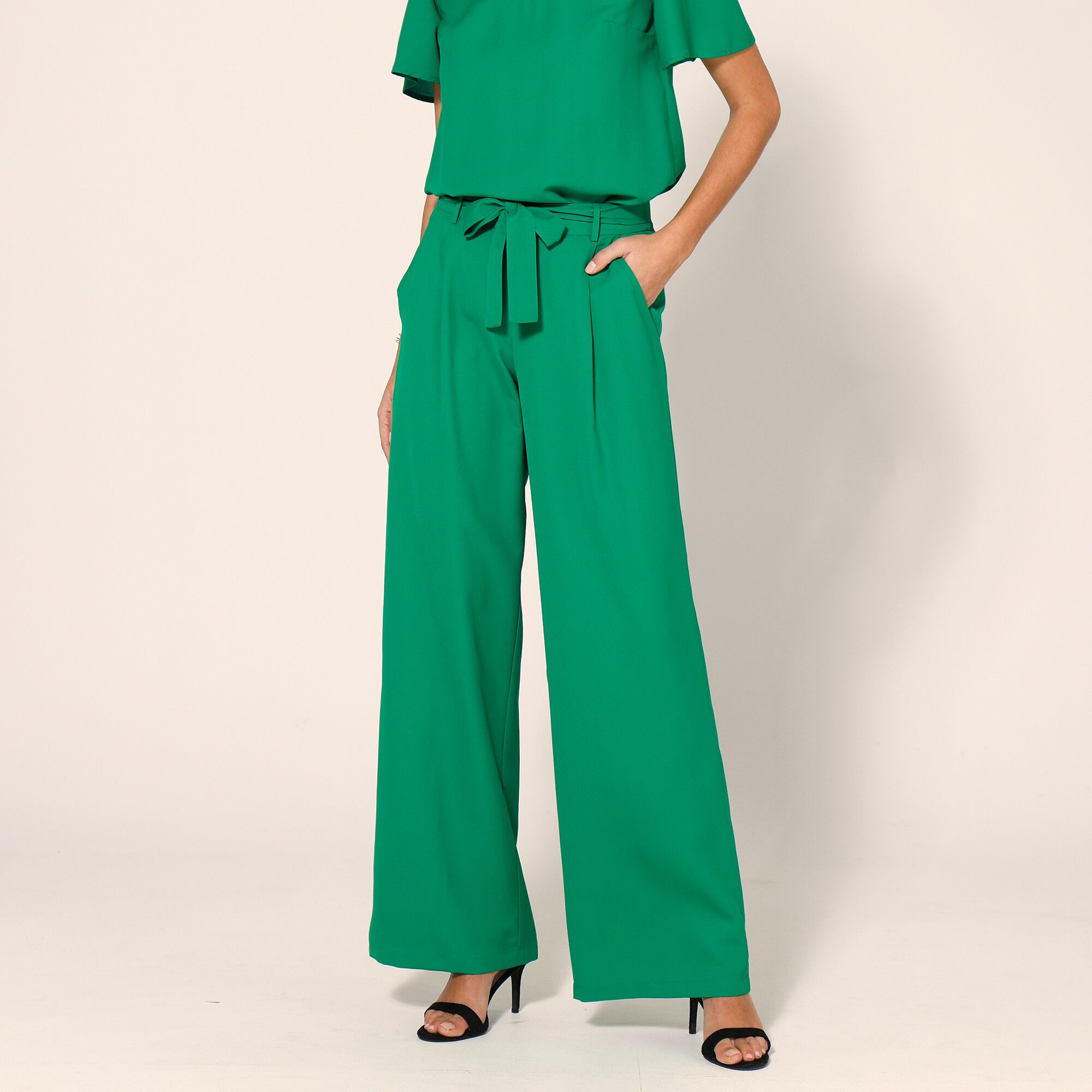 Pantalon uni large et fluide