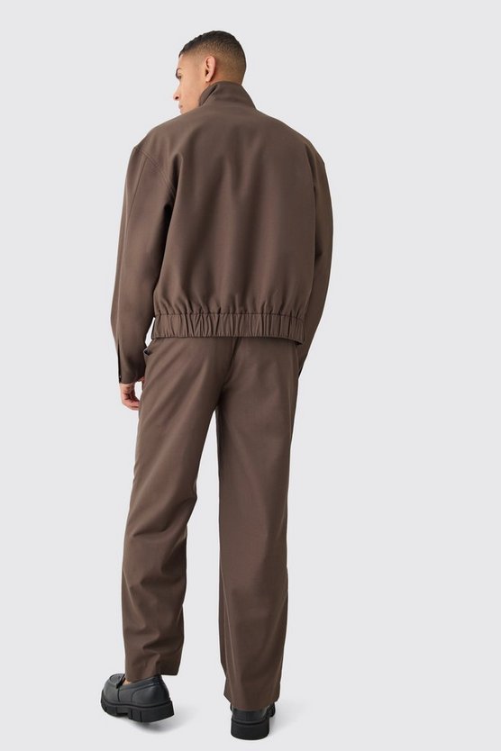 Smarte Jacke mit Cargo-Taschen und Trichterkragen