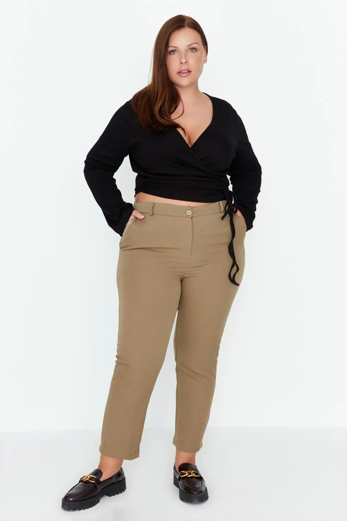 Trendyol Curve  Grüne Webhose TBBAW23AR00020