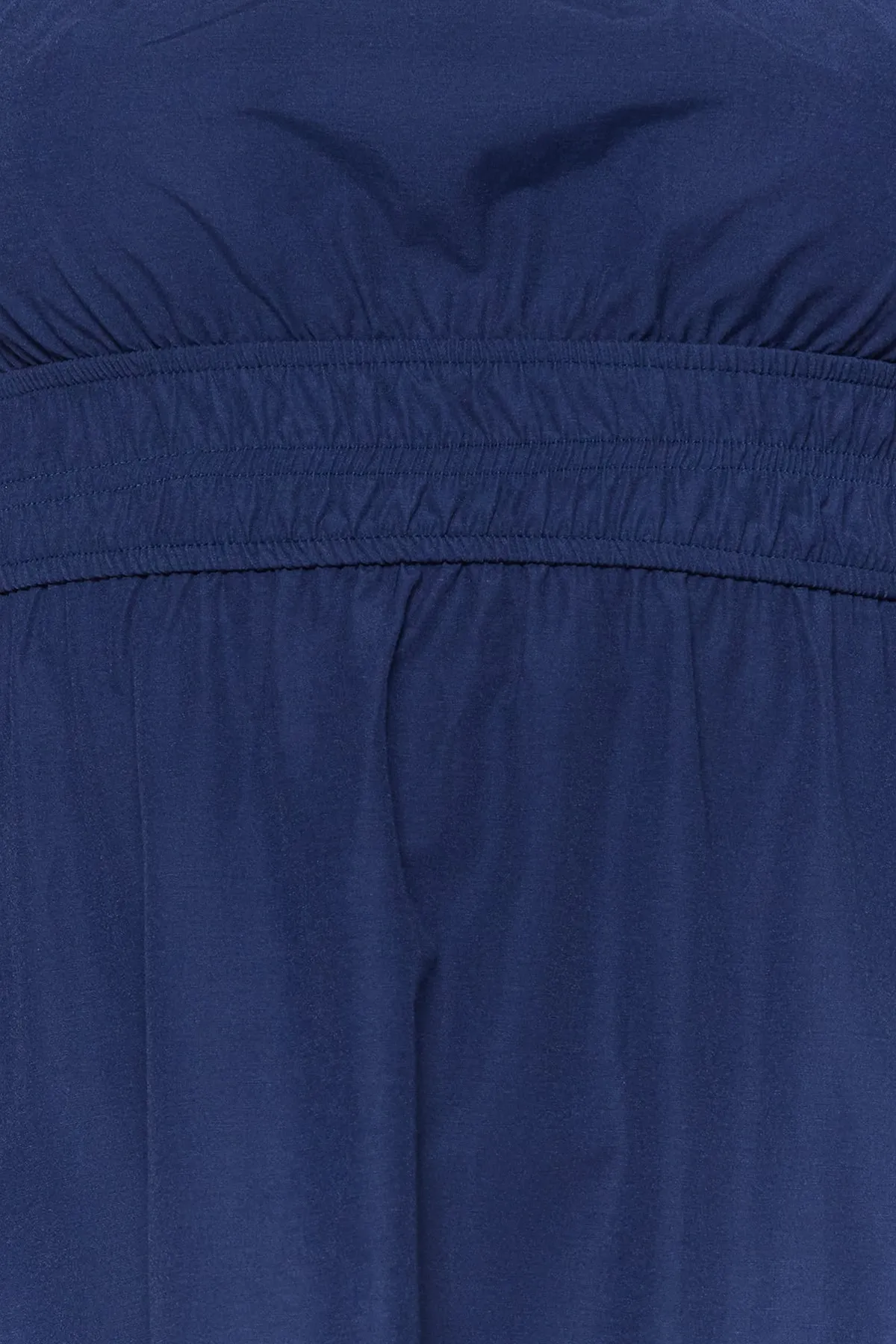 Trendyol Collection  Marineblaues Midi-Webkleid mit Ballonärmeln und Taillenöffnung TWOSS22EL1768