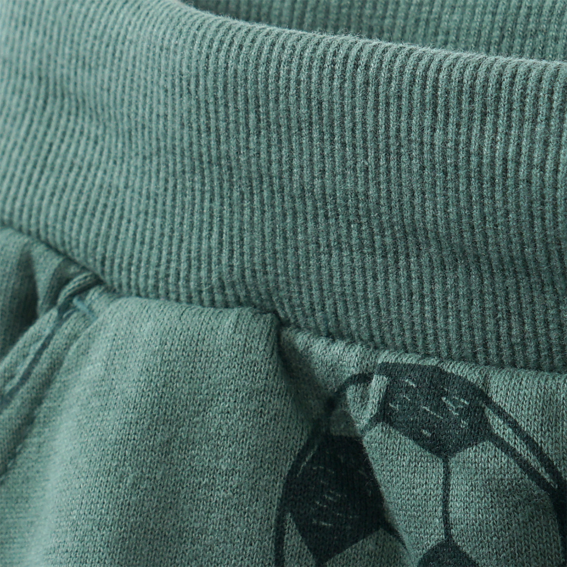 2 Jungen Jogginghosen mit Fußball-Print