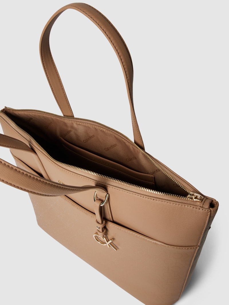 Shopper mit Label-Print in beige