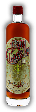 Tempus Fugit Gran Classico Bitter Tempus Fugit Gran Classico Bitter Dieser klassische Aperitif ist ein reines Naturprodukt. Aromatisch, komplex und bittersüß. 0,7	 Liter - Vol 28%
