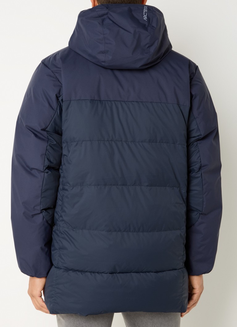 Arc'teryx Thorium SV stepēta parka ar dūnu pildījumu un kapuci