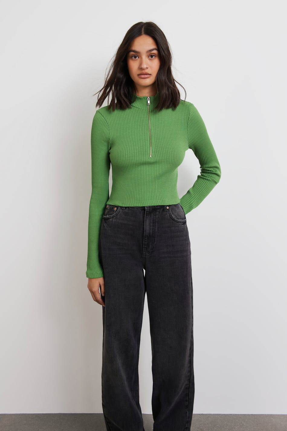 Ketty zip top