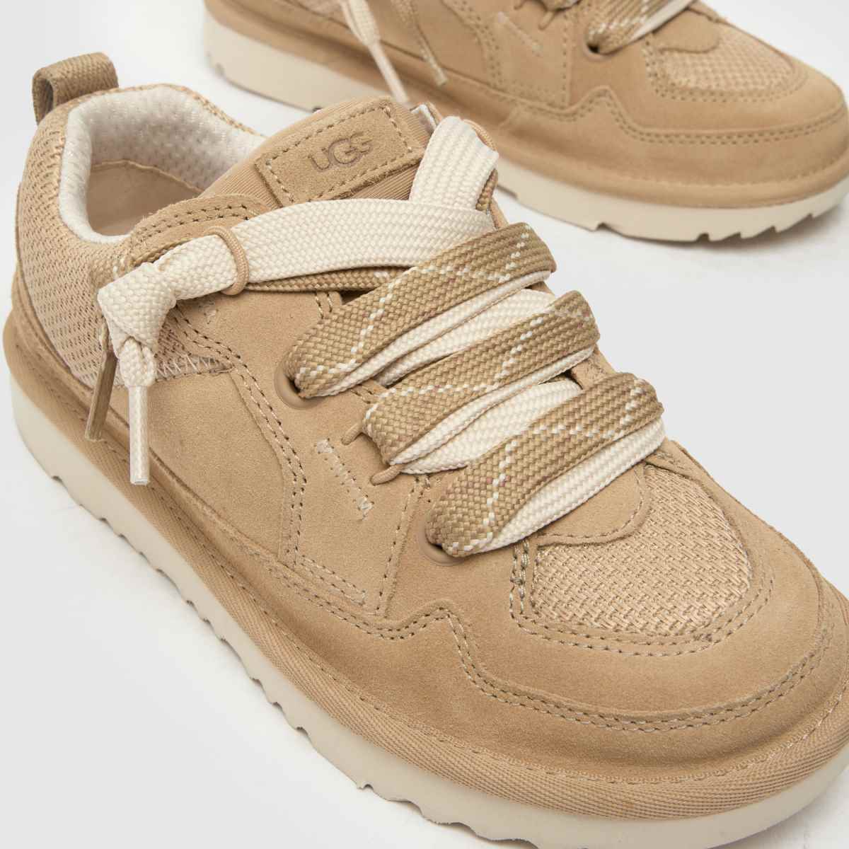UGG mustármag lo lowmel junior cipők