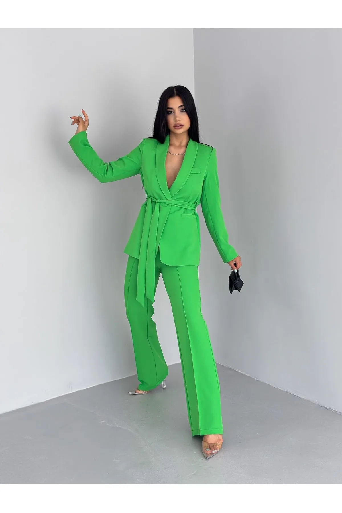 ZF BUTİK  Set aus Jacke und Hose mit Gürtel