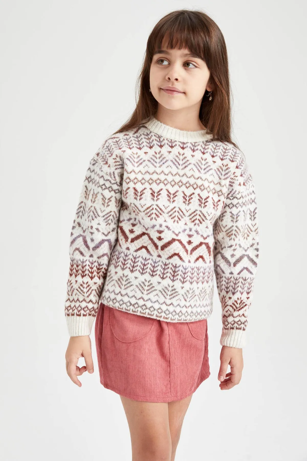 DeFacto  Mädchenpullover mit normaler Passform und Rundhalsausschnitt