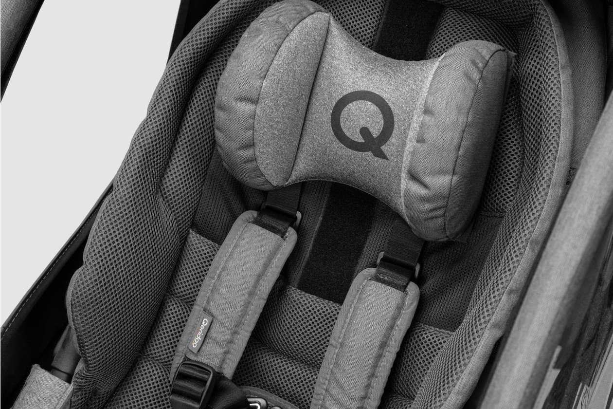 Qeridoo Hu00e4ngematte Plus mit Sicherheitsrahmen fu00fcr Babytransport