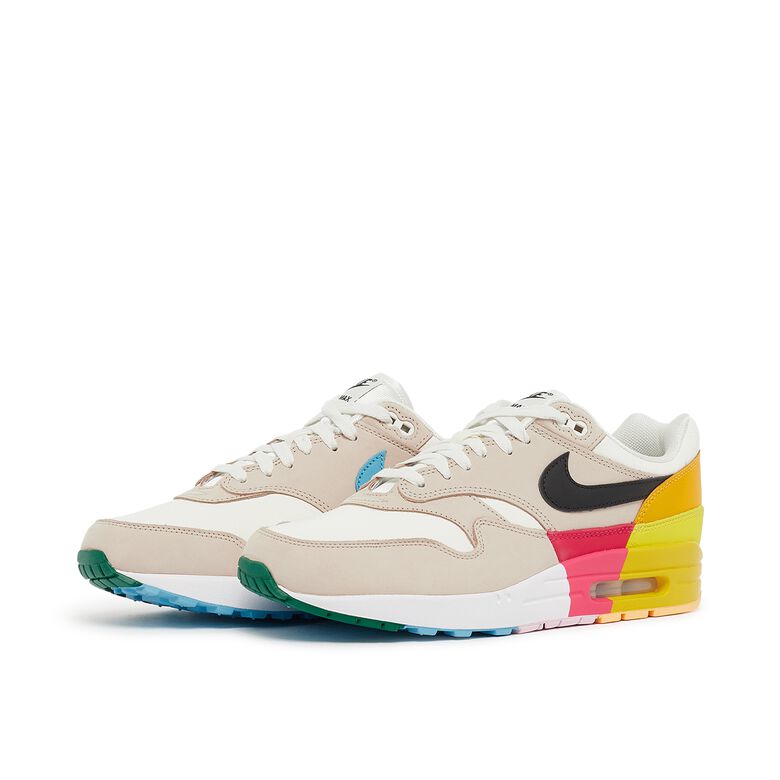 NIKE Wmns Air Max 1 