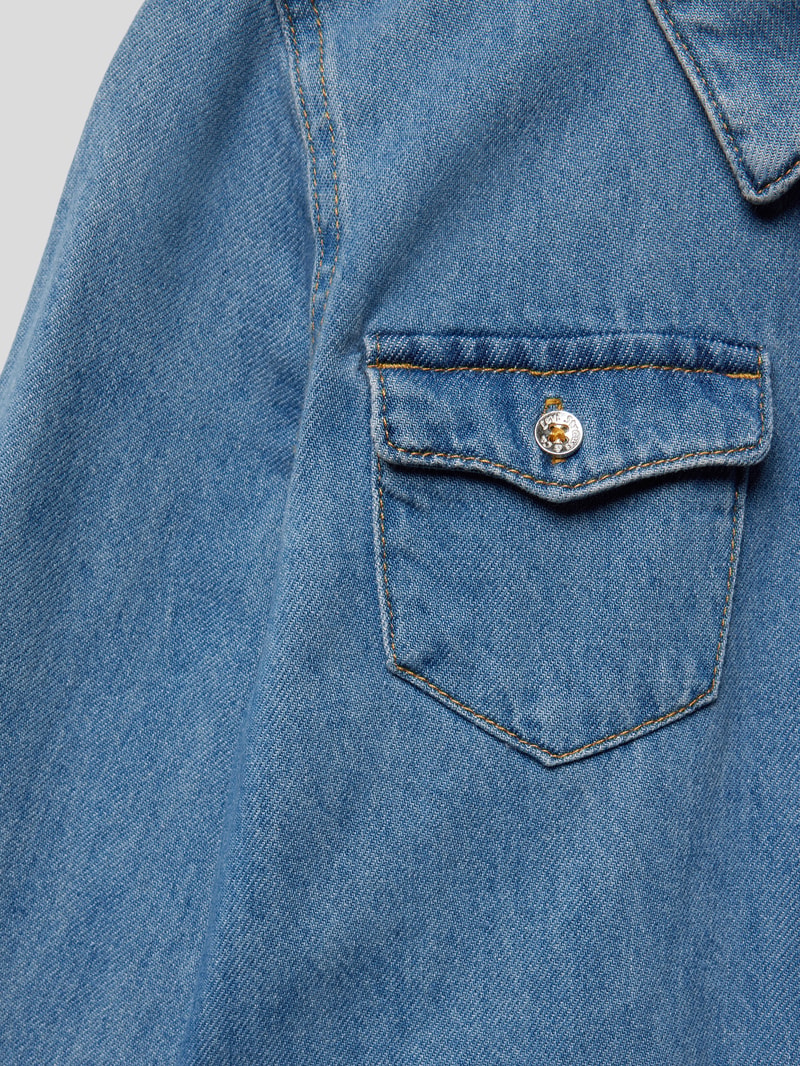 Jeanskleid mit Bindegürtel in blau