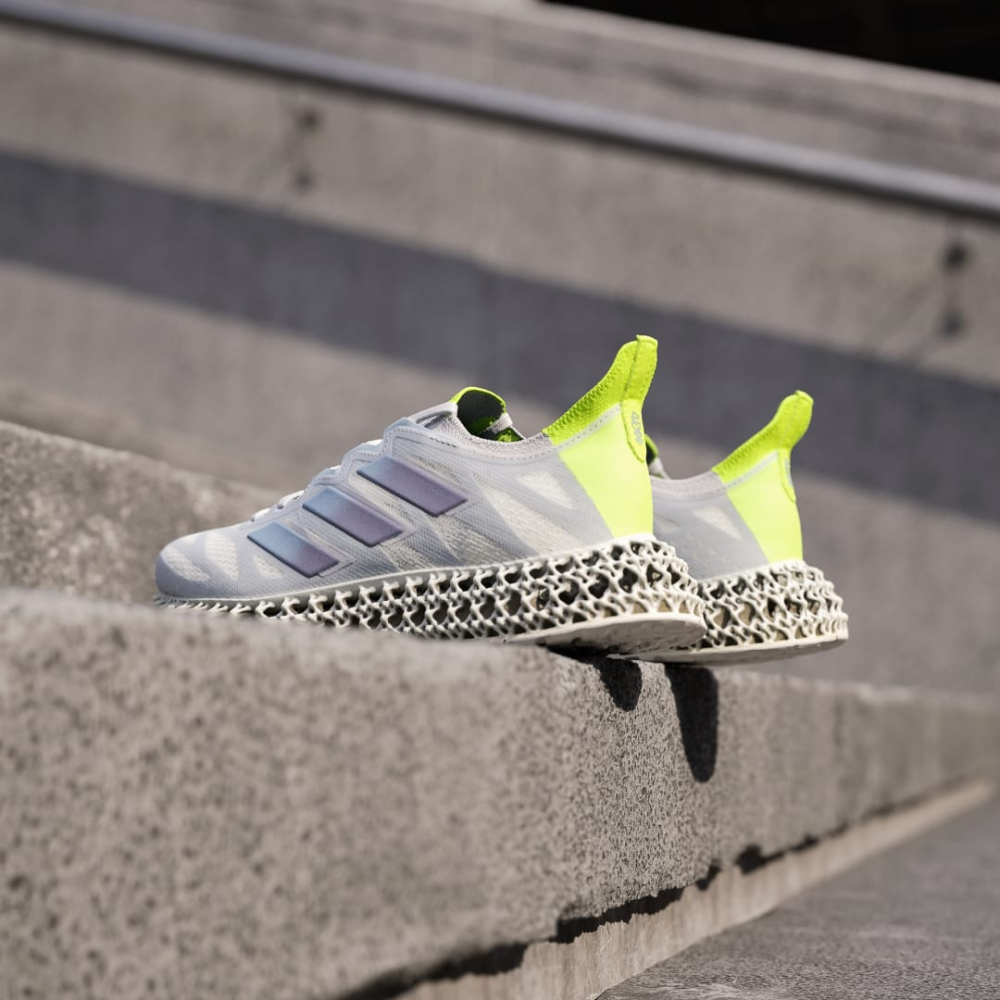 adidas 4DFWD 3 IG8993 / grau