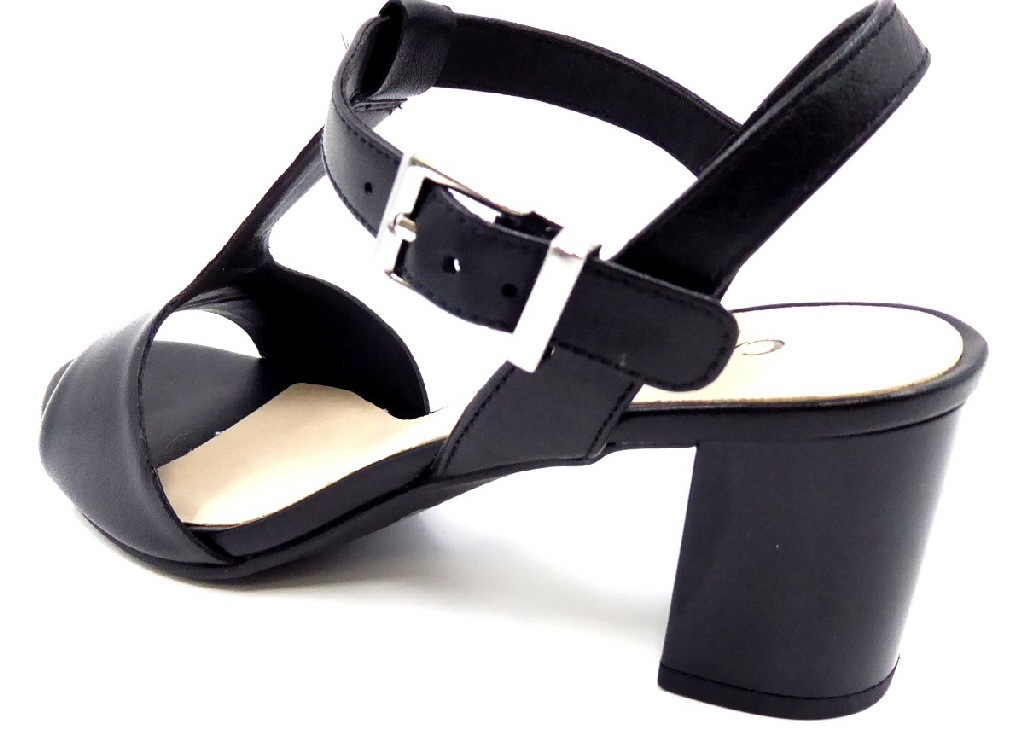 CAPRICE Klassische Sandalen schwarz