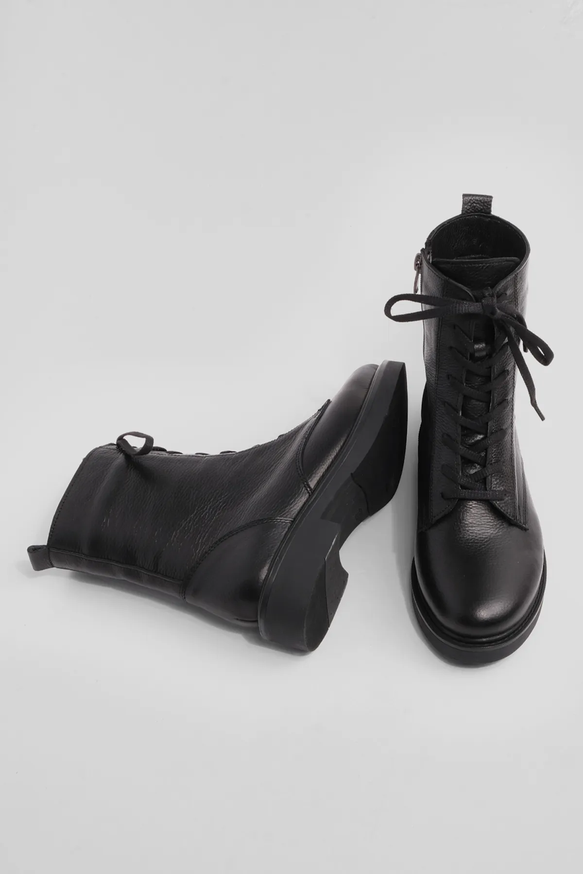Marjin  Damen-Stiefel aus echtem Leder, Schnürung, Reißverschluss, Spitze, Schwarz